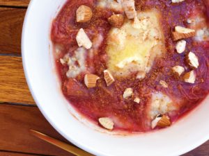 havregrød med rabarber